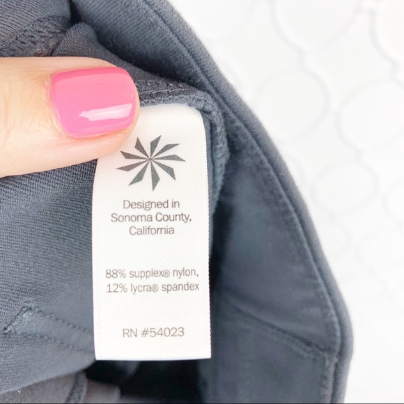 ATHLETA High Waisted Metro Yoga Pocket Leggings Gray XXS - Picture 8 of 8